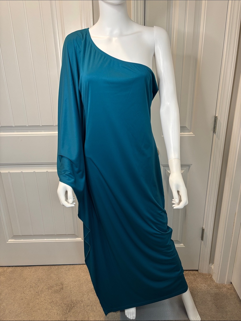 Koh Koh One-Shoulder Teal Evening Dress with Draped Sleeve Size XL New With Tags